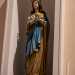 ... allinterno delle quali sono poste le statue del Sacro Cuore di Ges e soprattutto del Santissimo Nome di Maria Immacolata, patrona del borgo...